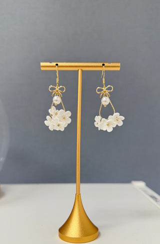 Water drop sharp Micro-Crochet Earrings