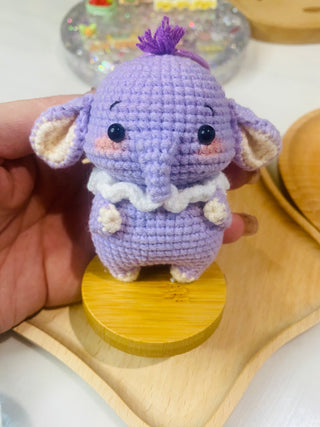 Cuddle Crew Friends - Happy Vanilla Crochet