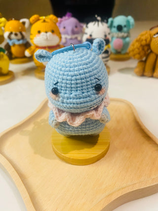 Cuddle Crew Friends - Happy Vanilla Crochet