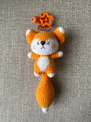 Wuhu Fluffy Long Tails - Happy Vanilla Crochet