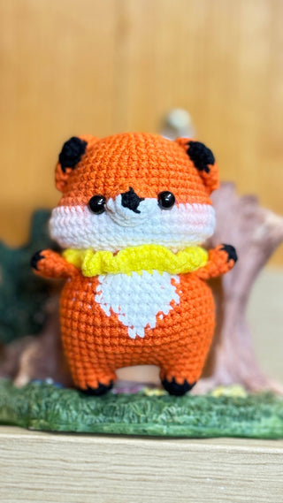 The Cozy Fox Family - Happy Vanilla Crochet