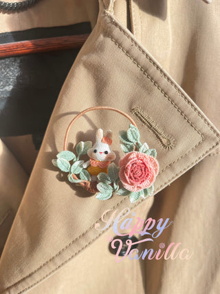 Brooches Micro-Crochet that Blossom on Your Heart —Bloom Where You're Planted - Happy Vanilla Crochet