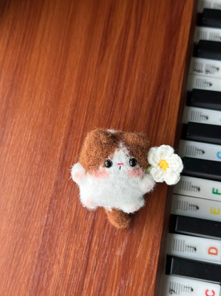 Little square cute kitten - Happy Vanilla Crochet