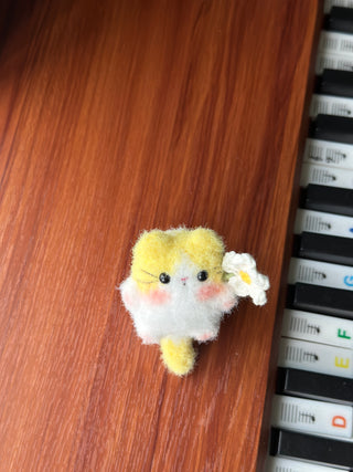 Little square cute kitten - Happy Vanilla Crochet