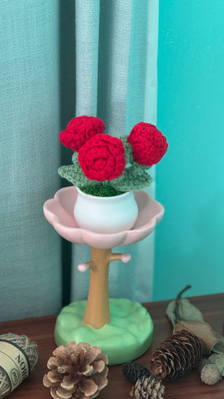 Coeur crocheté Love Blossom avec roses et plantes 