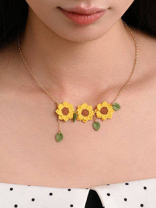 Triple Sunflower Micro Crochet Necklace – Handmade Blooming Statement Piece