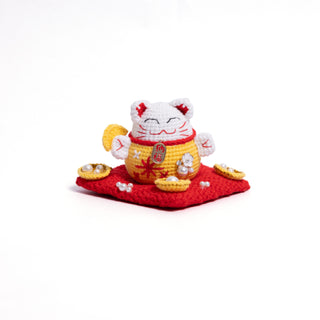 Fortune Feline Family: Adorable Lucky Cat Crochet Collection - Happy Vanilla Crochet