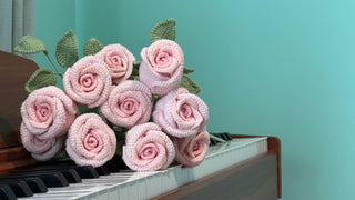 Enchanting Crochet Rose Bouquet – Romantic Gift for Lovers All Year Round - Happy Vanilla Crochet